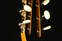 Brune Teinte antique vernis mat